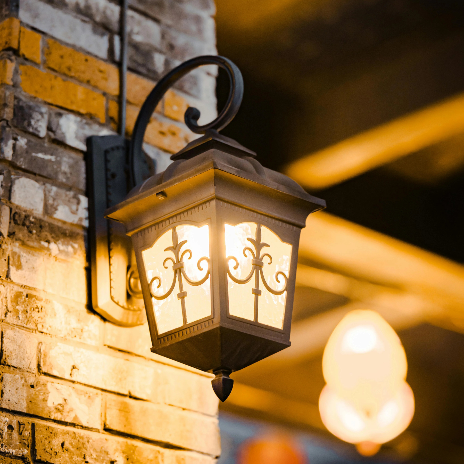 Outdoor Lamps