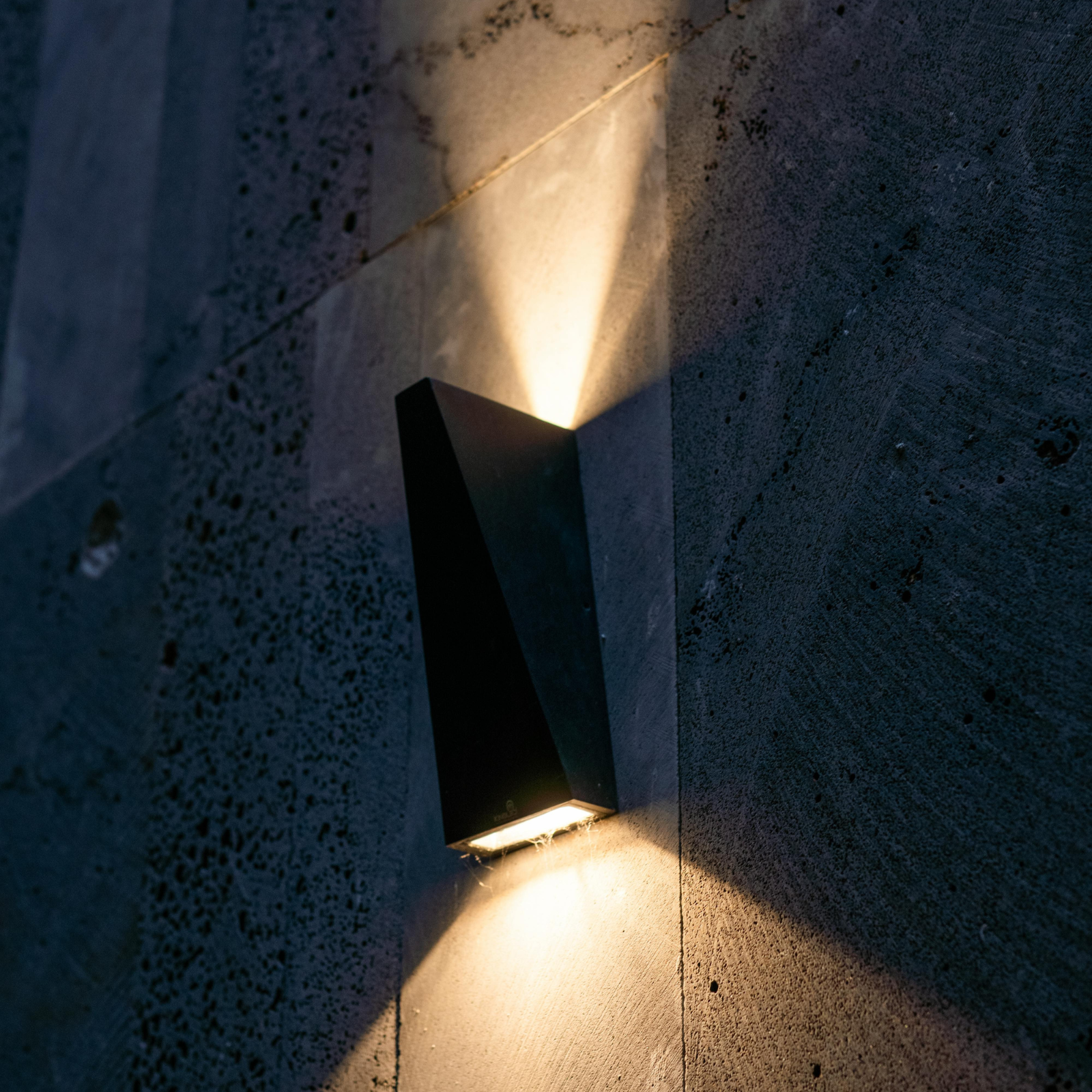 Wall Lights